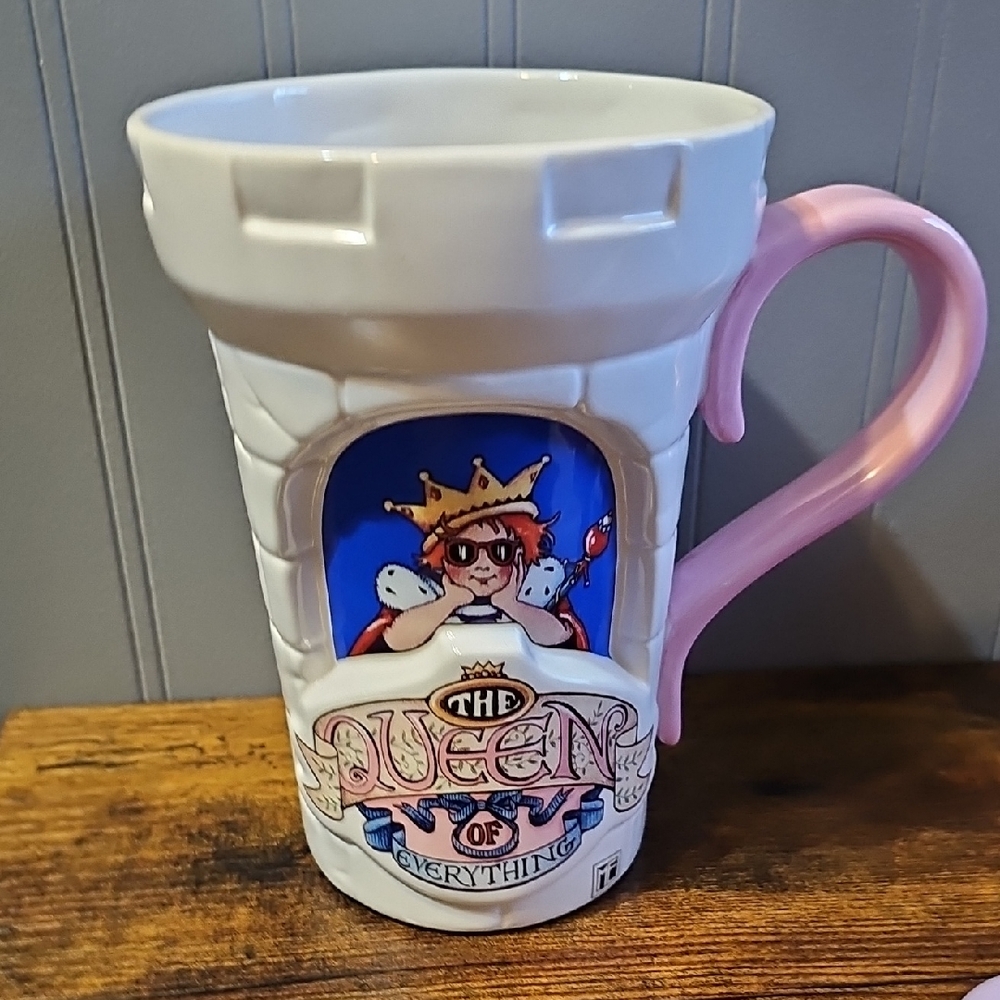 Mary Engelbreit Ceramic Base with Black Text